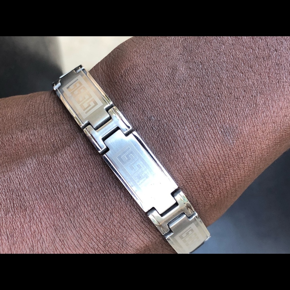 NW Men’s Stainless Steel Bracelet 8”L/1/2”W - Picture 6 of 6